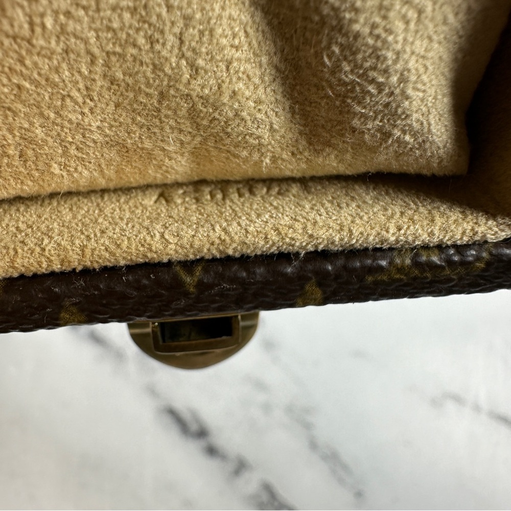 Louis Vuitton Monogram Ring Box Trunk Case LV Mini Clutch Gold Vintage Brown - Picture 13 of 15